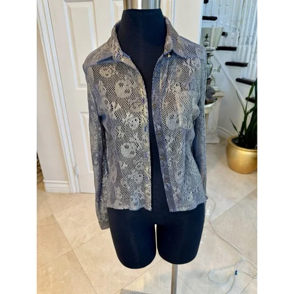 Ladies Medium Black/White Checkered‎ Skull Lace Back Button Up Collared Shirt - Picture 2 of 11